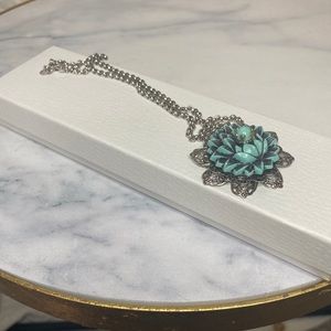 Vintage Blue Flower Costume Jewelry Necklace